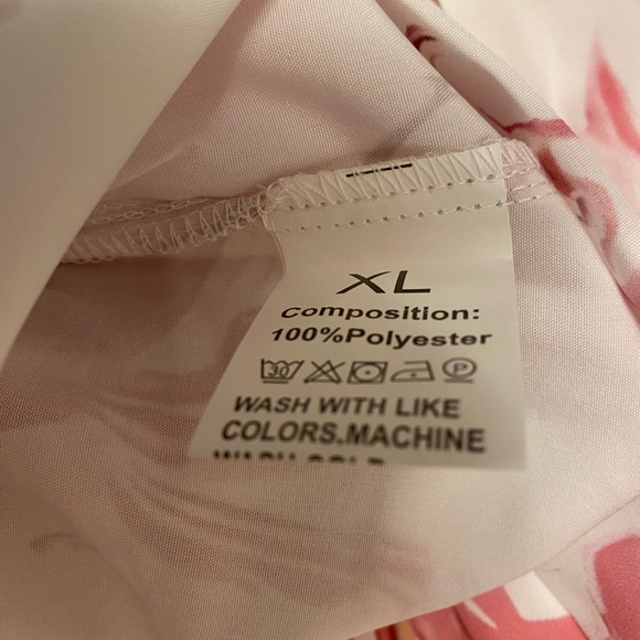 Elegant Pink and White Women's Blouse - Picture 3 of 4